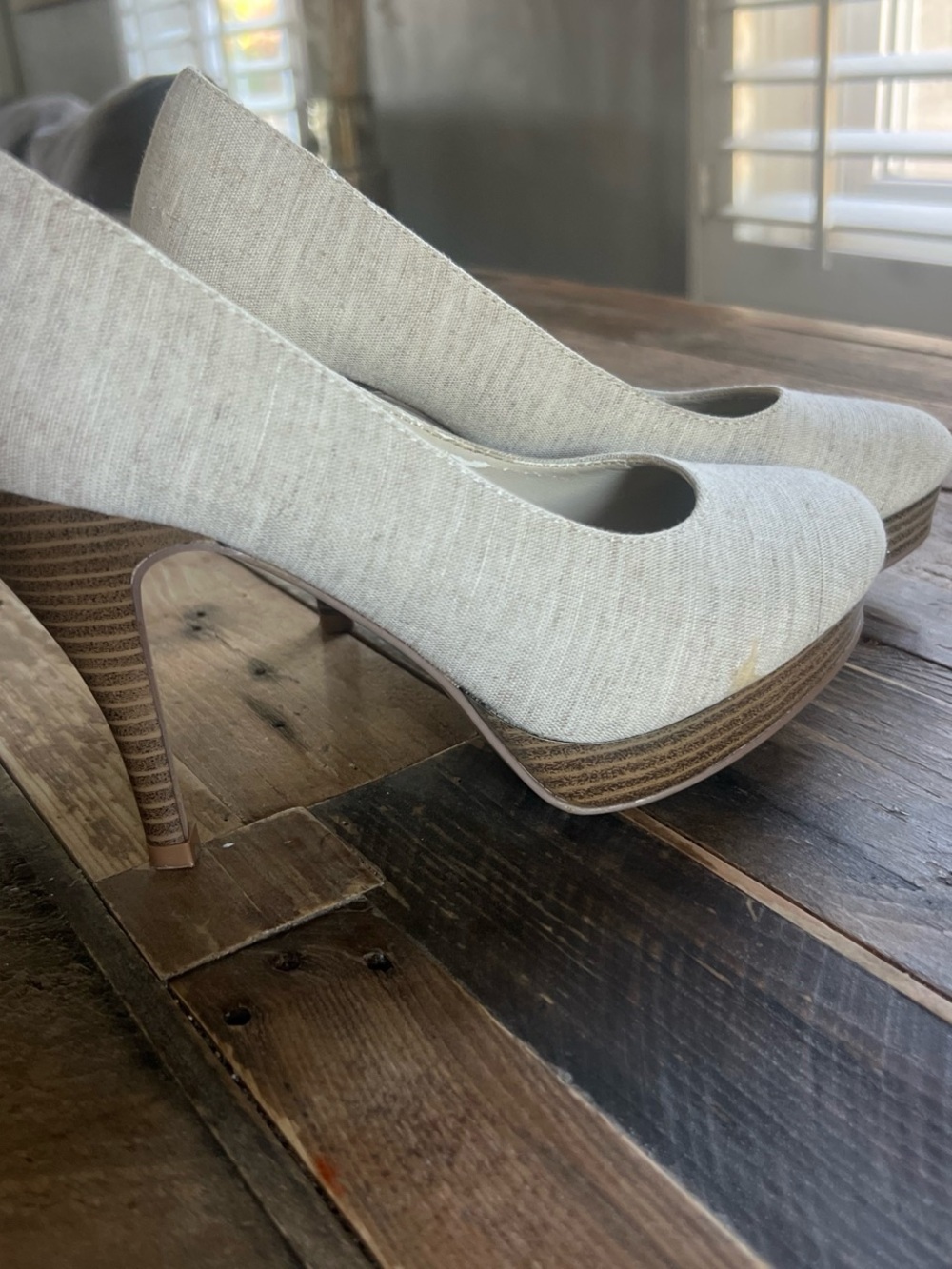 Kenneth Cole Linen-Look Platform Pump - Light Beige